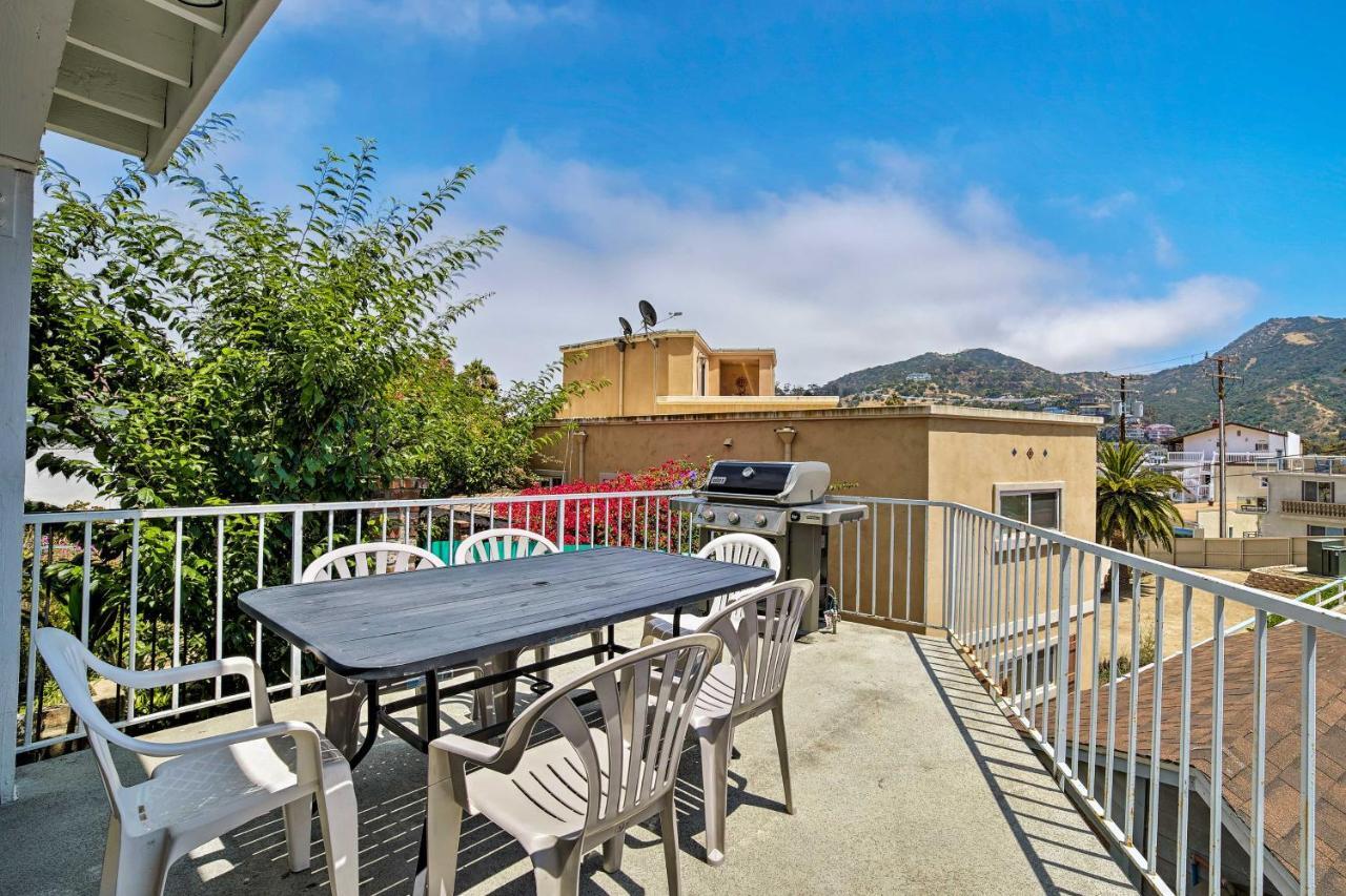 Updated Home On Catalina Island Walk To The Coast 아발론 외부 사진